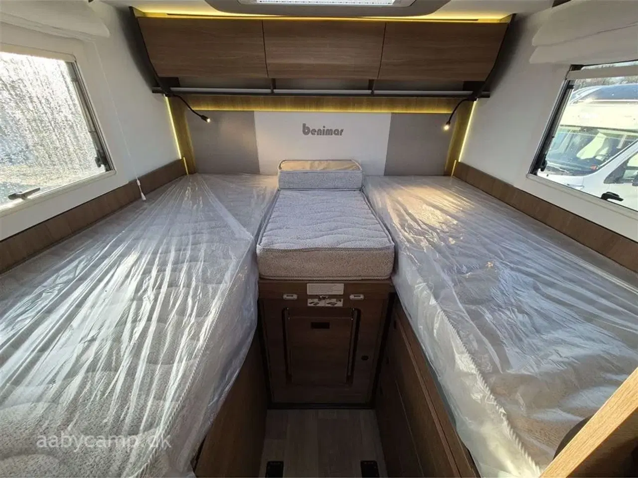 Billede 19 - 2026 - Benimar Amphitryon 967   Top model Fra Benimar med Alde Centralvarme