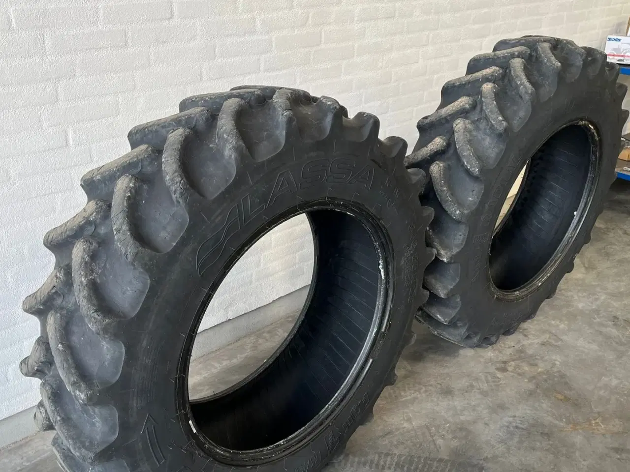 Billede 4 - Lassa 340/85R28