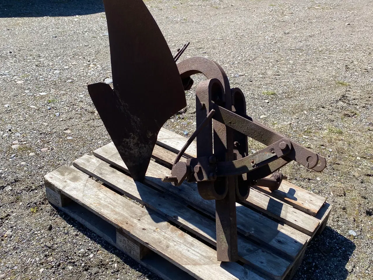 Billede 1 - Plov, 1 furet