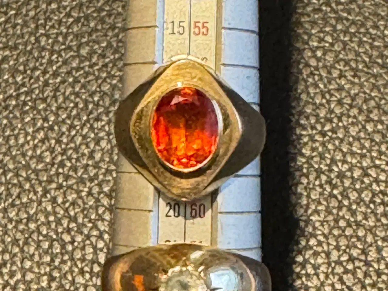 Billede 1 - Tre ringe i 14 karat guld med sten.