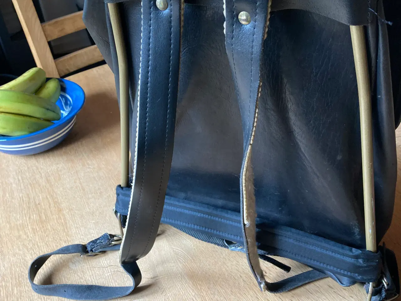 Billede 3 - Læder rygsæk med bøjle