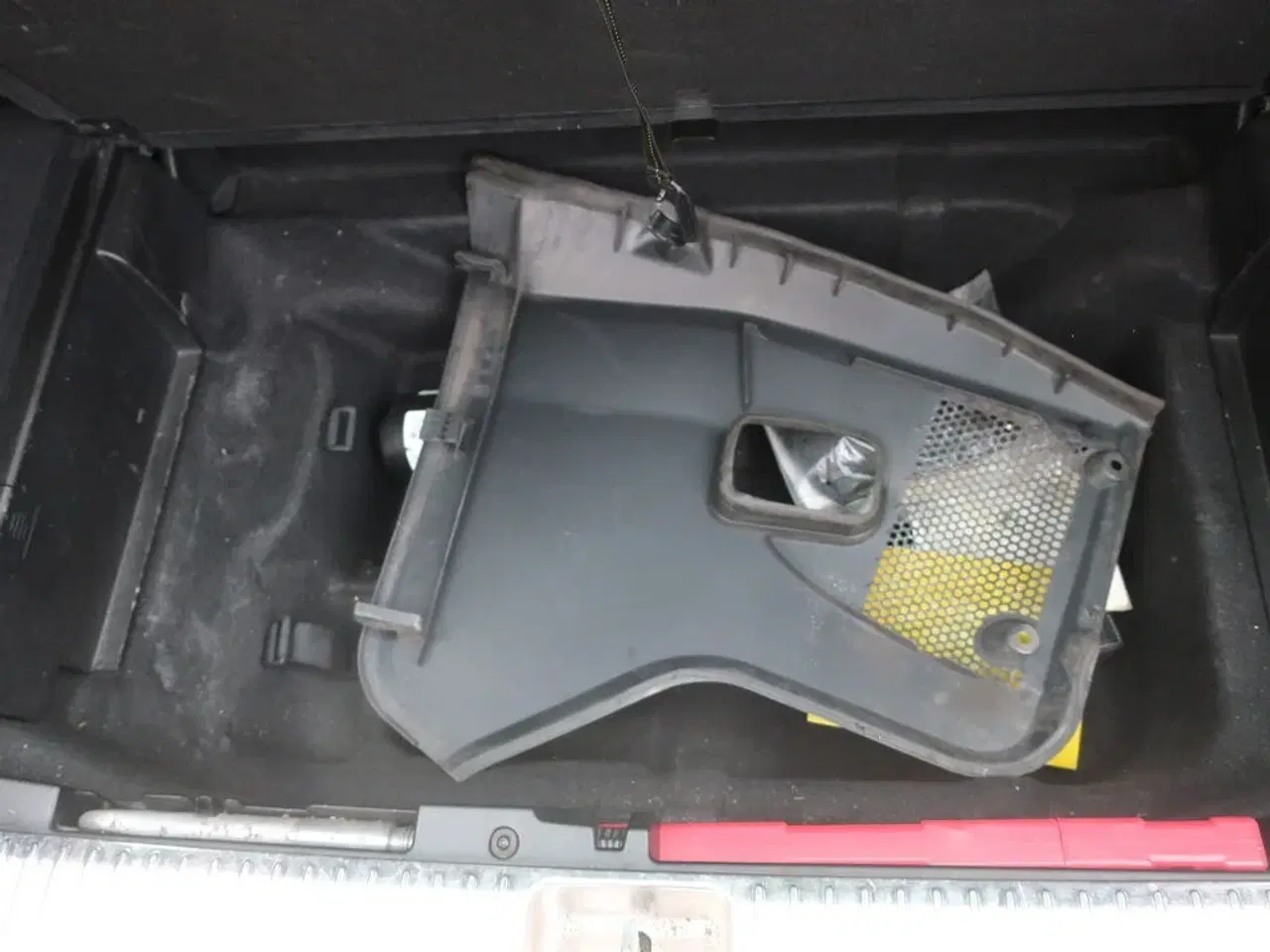 Billede 17 - Personbil MERCEDES E200d (momsfri) (uden afgift)