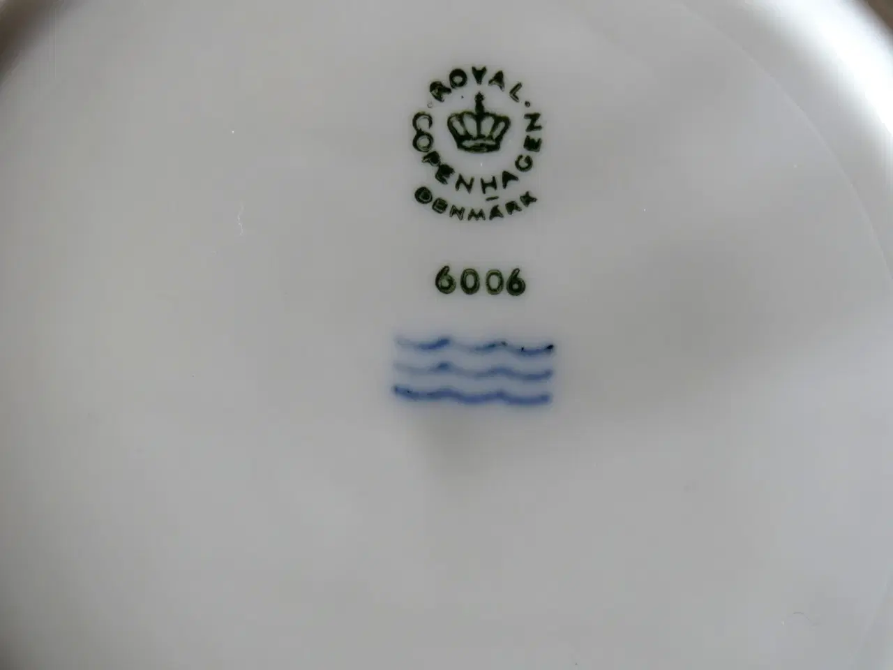 Billede 5 - Kongelig hotelporcelæn med vilde planter