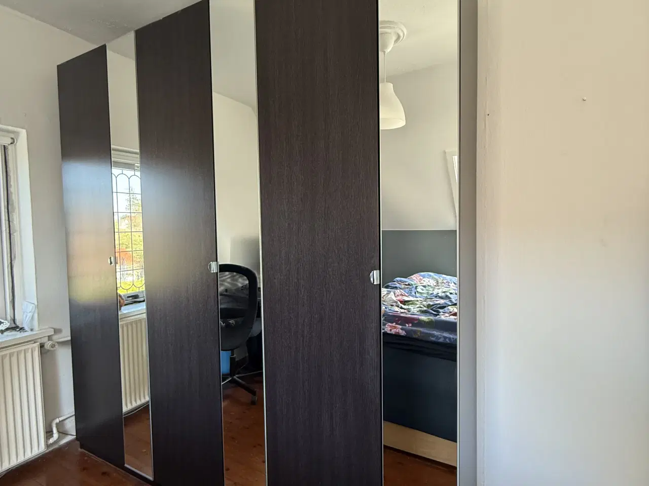 Billede 2 - IKEA PAX flot garderobeskab. 