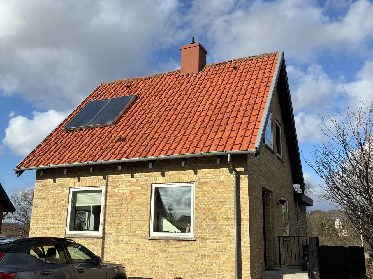 Billede 1 - Tagsten rød tegl