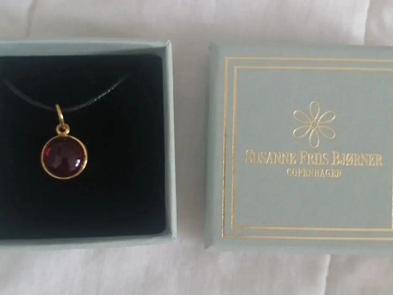 Billede 1 - Smukt smykke