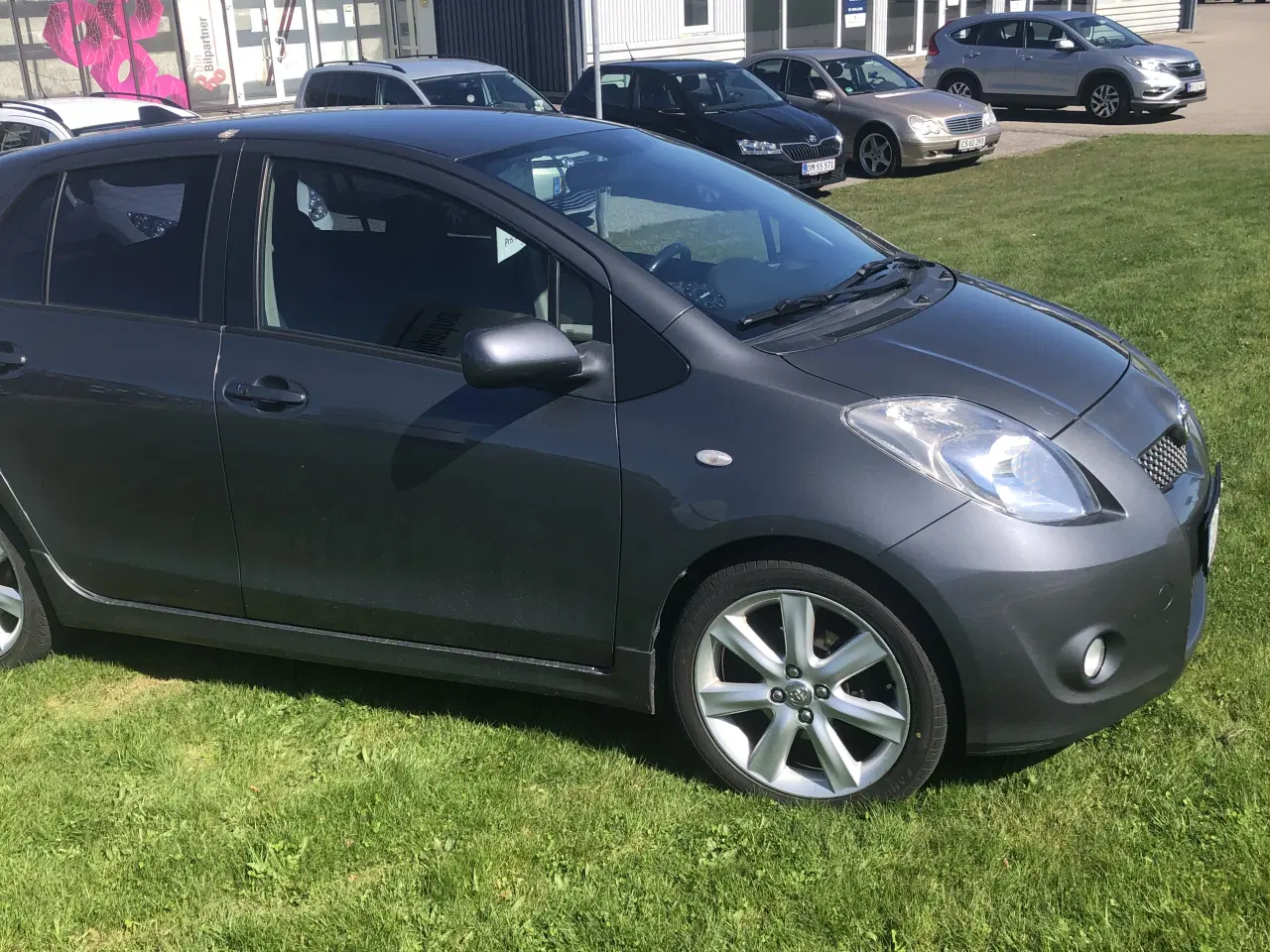 Billede 2 - Yaris T sport 133hk 