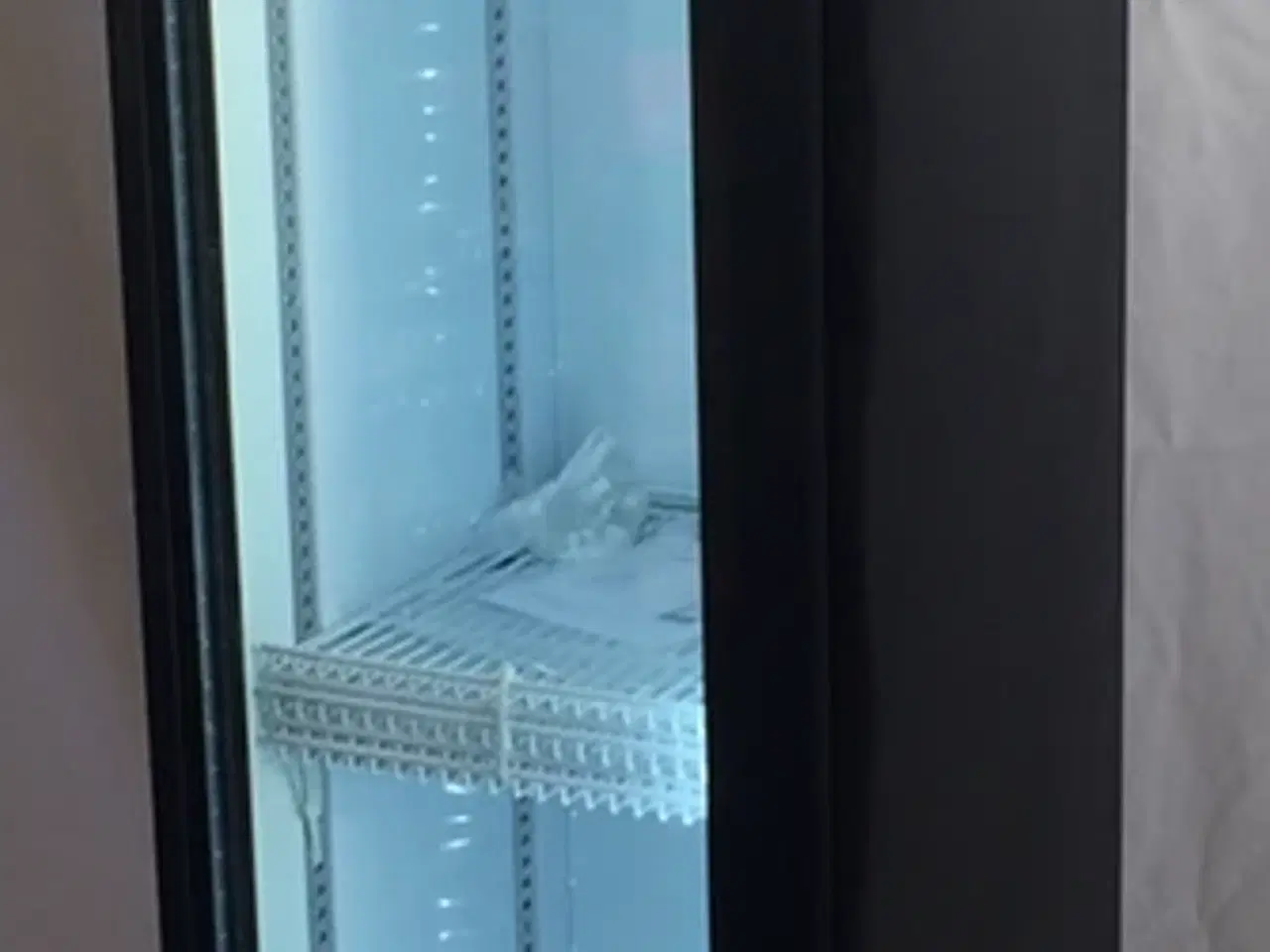 Billede 1 - Nye display køleskab (SLIM) med integreret lystop