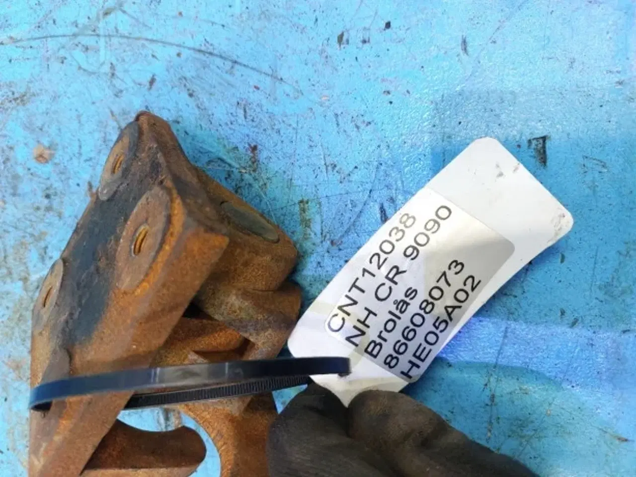 Billede 9 - New Holland CR9090 Brolås 86608073