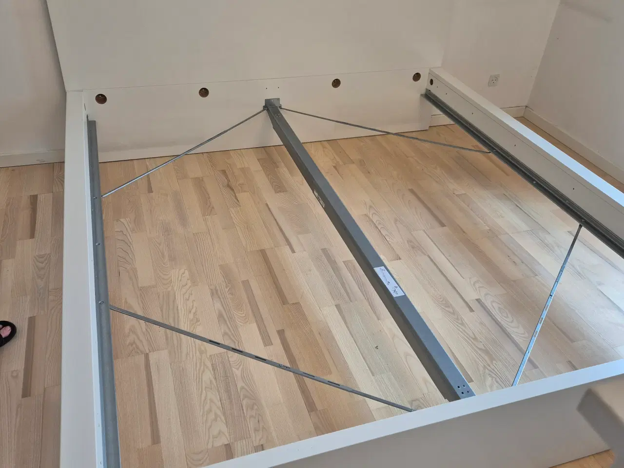 Billede 2 - Sengestel - Malm fra Ikea - 180 x 200 cm 