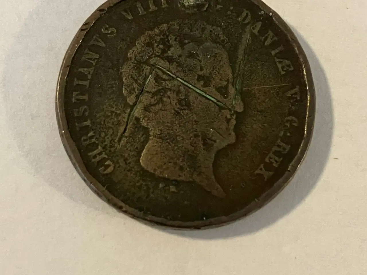 Billede 2 - 2 Rigsbankskilling 1842 - Dårlig stand