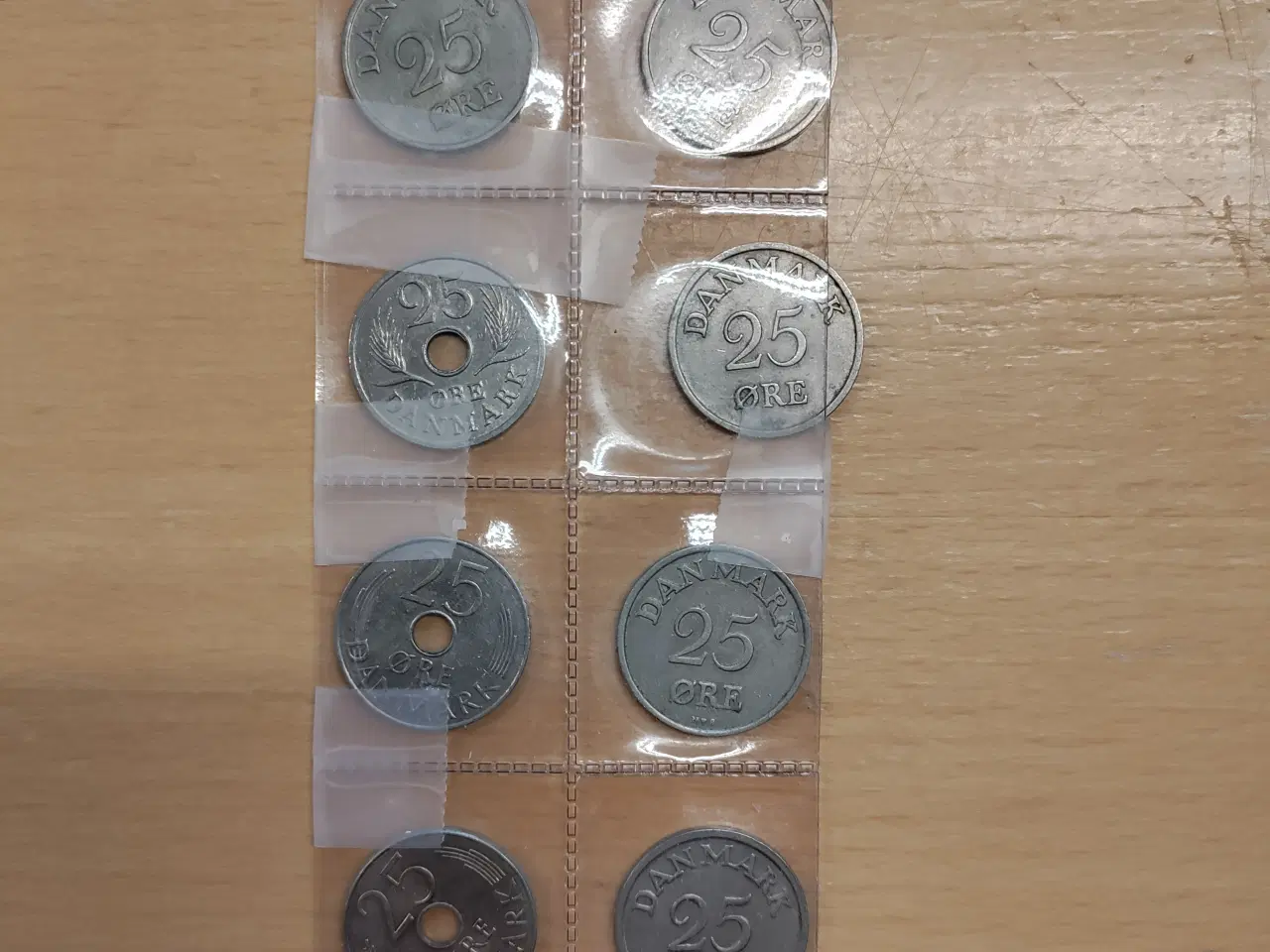 Billede 1 - 12 stk danske 25 ører