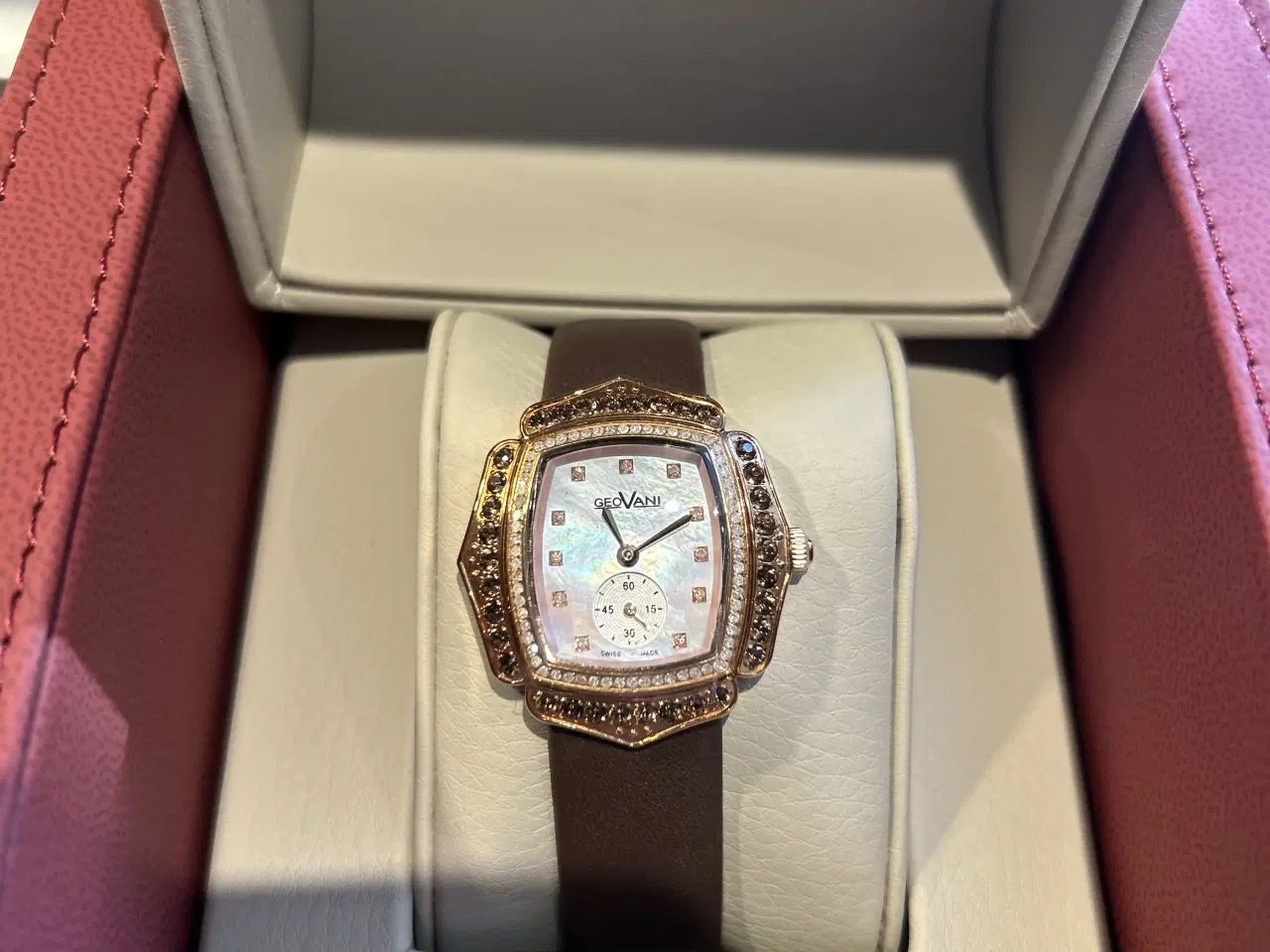 Billede 1 - Dame ur Geovani