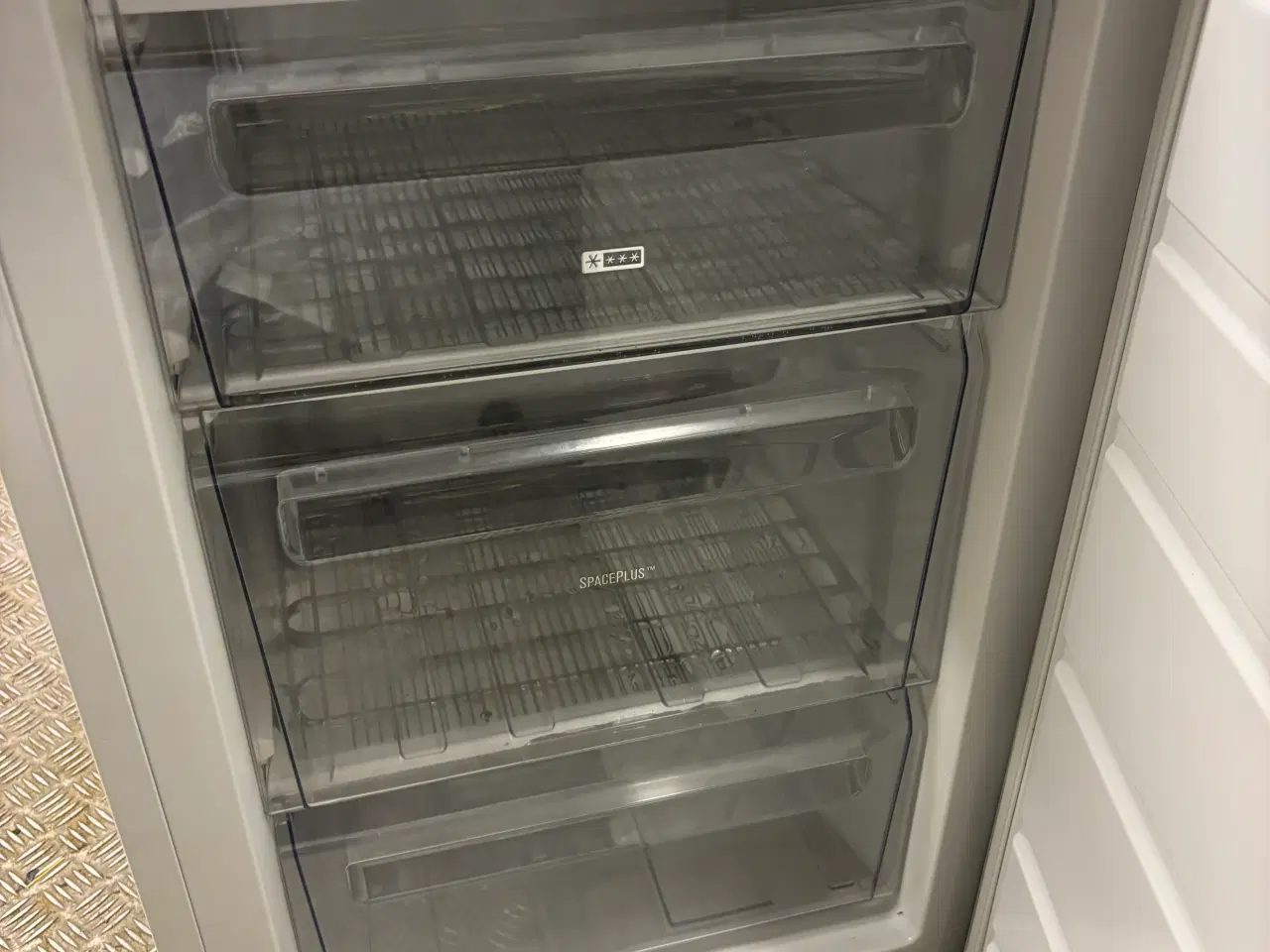 Billede 2 - Skabsfryser Electrolux 85 liter