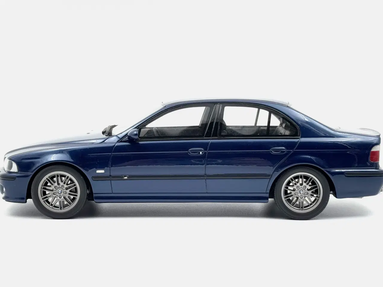 Billede 2 - 1998 BMW M5 E39 - 1:18