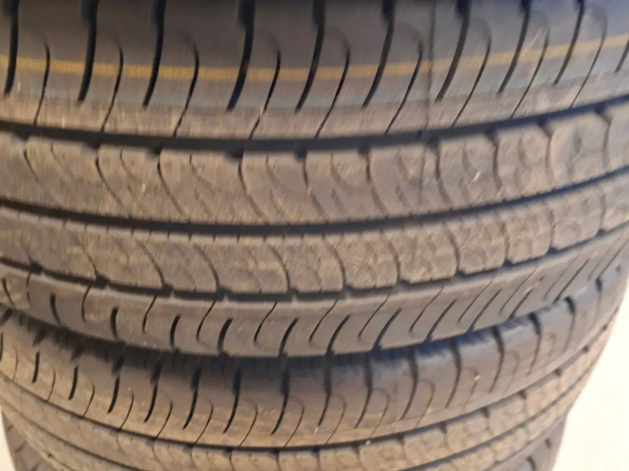 Billede 4 - Alufælge med dæk Ford Transit Custom 16 tommer nye