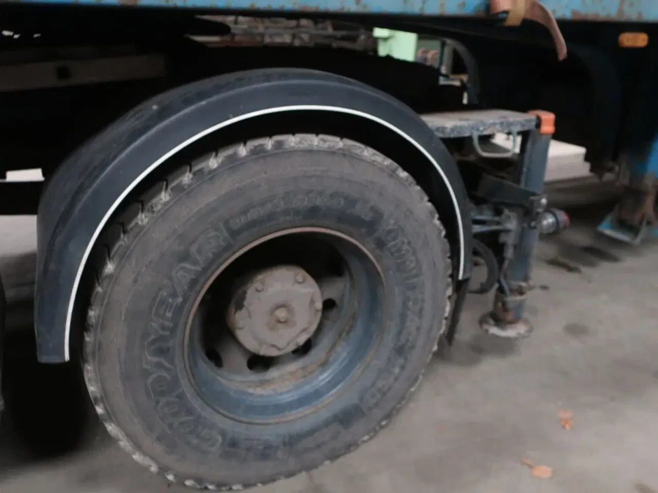 Billede 24 - Lastbil IVECO Trakker Ad190t31 med anhænger, kran FASSI F235AXP26