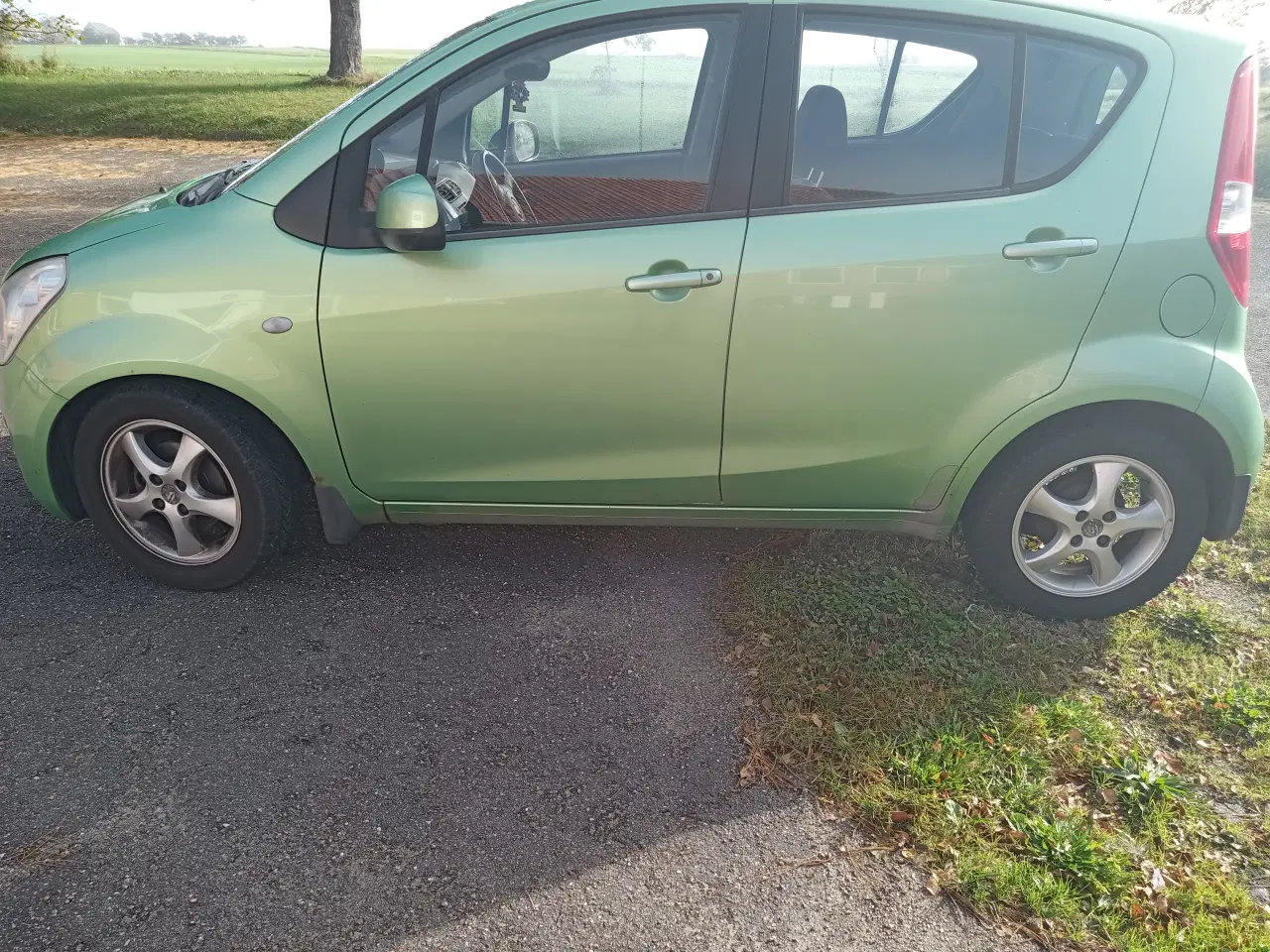 Billede 3 - Suzuki splas 1;2  2009