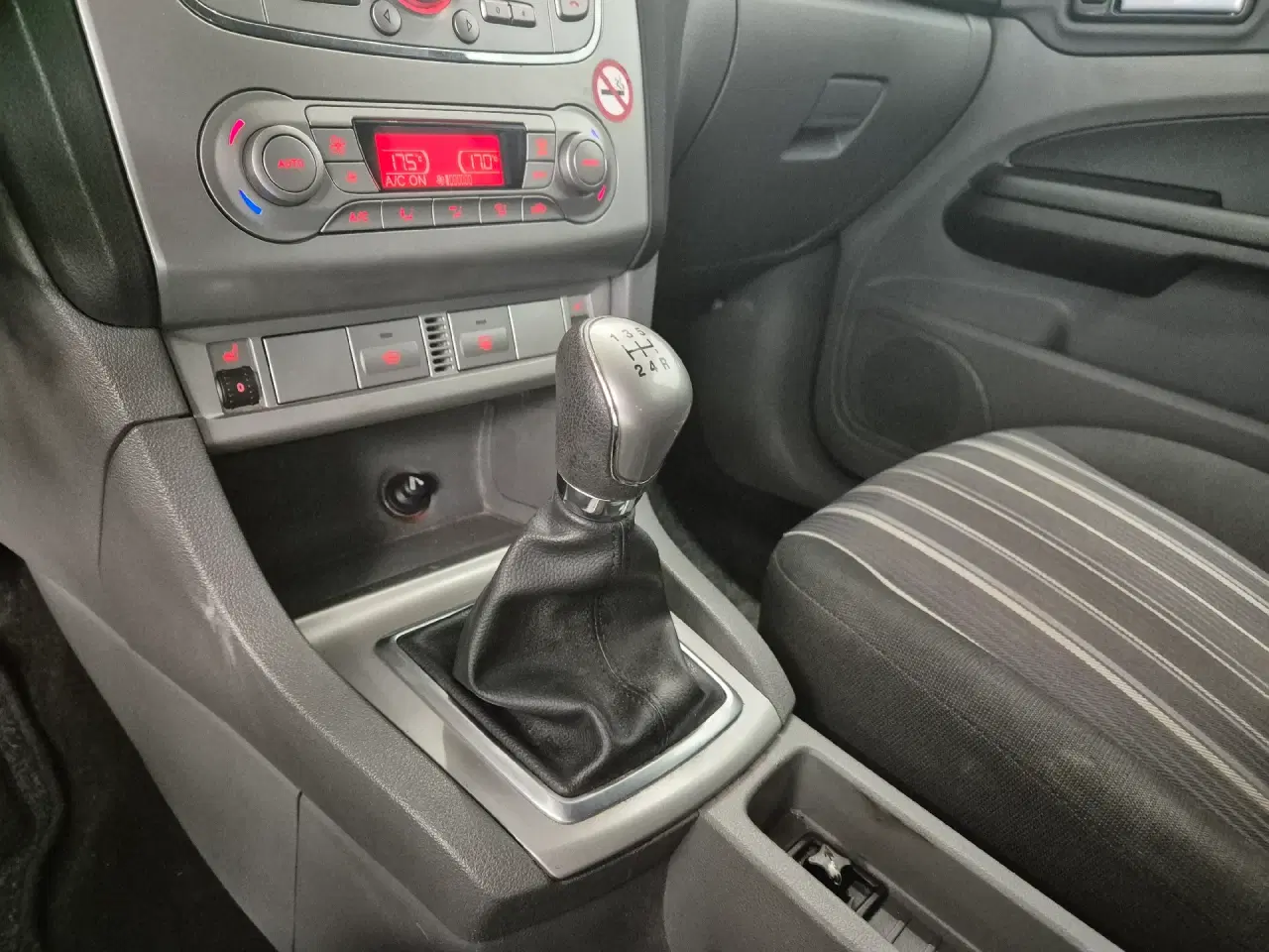 Billede 9 - Ford Focus 1,6 Trend 100HK Stc