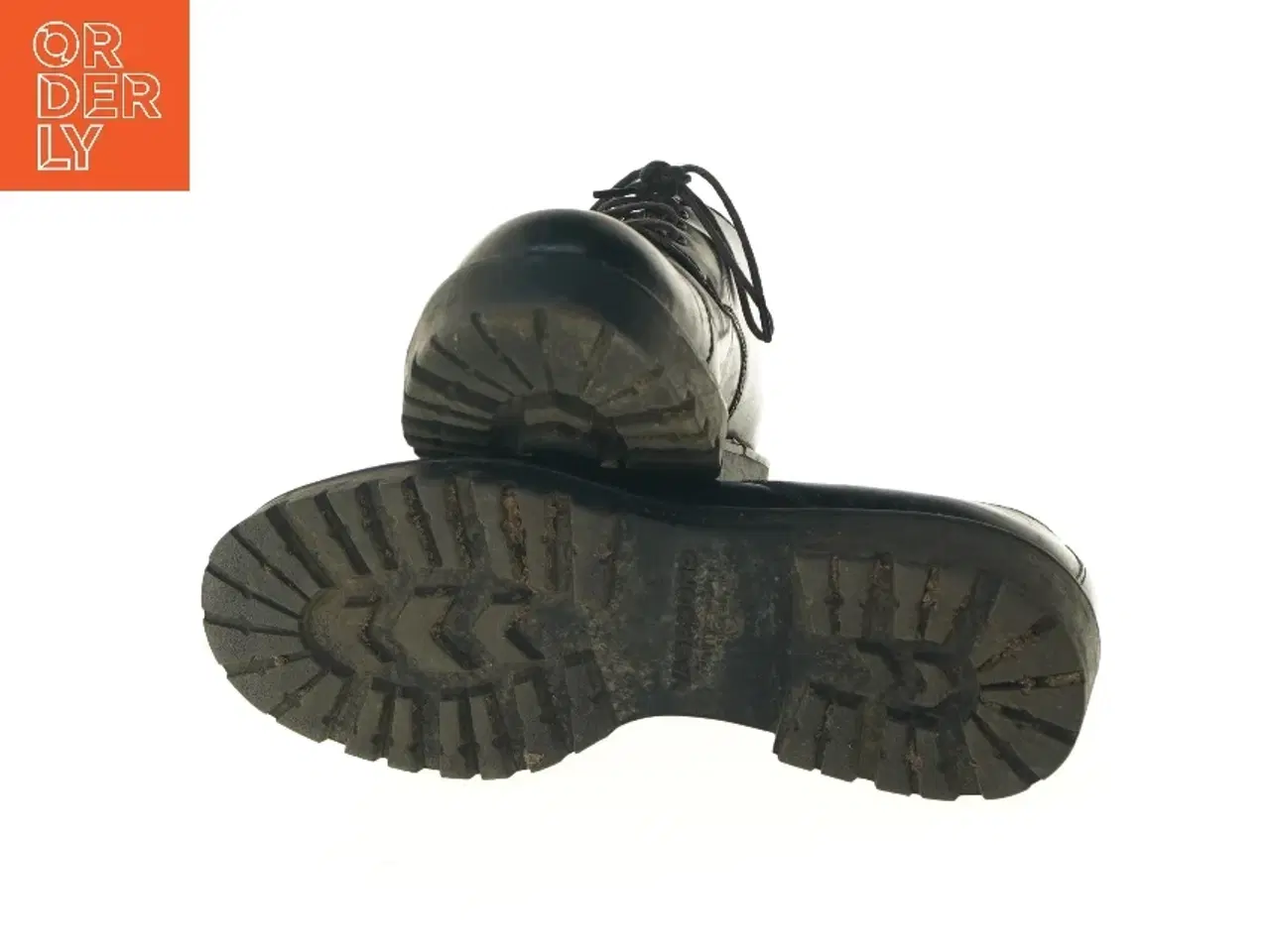 Billede 4 - Sorte lædersko fra Vagabond med snørebånd fra Vagabond (str. 41 )