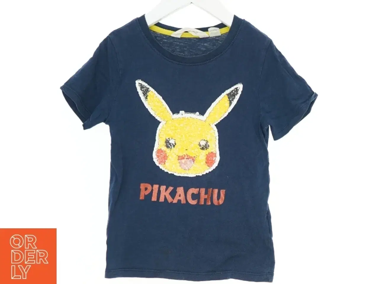 Billede 1 - Pokémon Pikachu T-shirt fra H&M (str. 110)