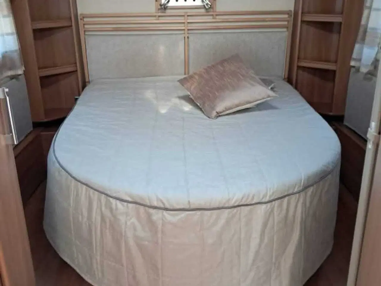 Billede 8 - Kabe Royal 750 GLE KS 