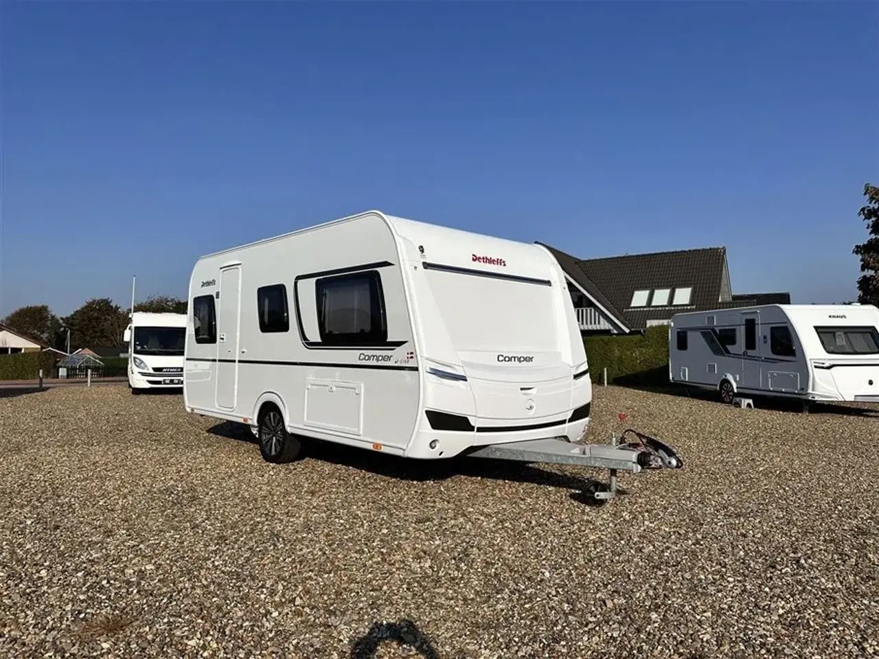 Billede 1 - 2023 - Dethleffs Camper 460 EL D-Line   Velholdt Campingvogn med enkelt senge