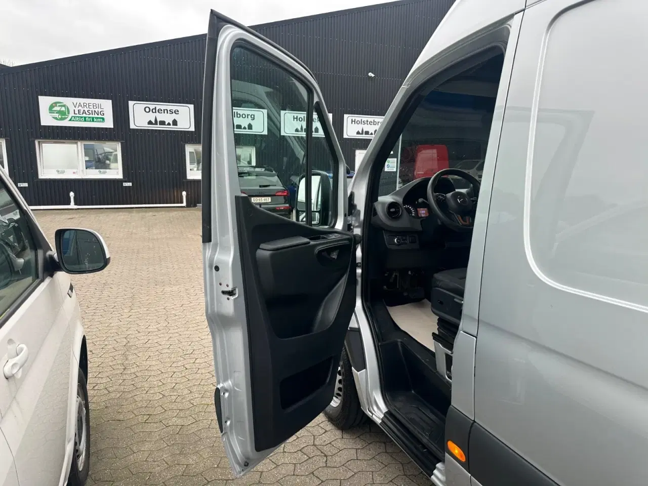 Billede 10 - Mercedes Sprinter 319 3,0 CDi A2 Kassevogn aut. RWD