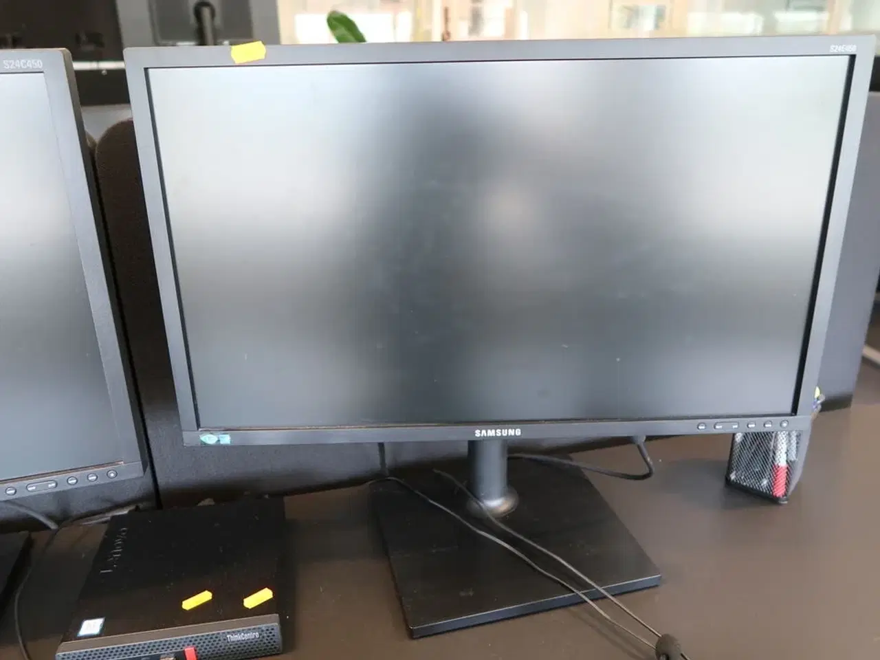 Billede 3 - 2 stk. computerskærme SAMSUNG S24C450/S24E450, tastatur og mus