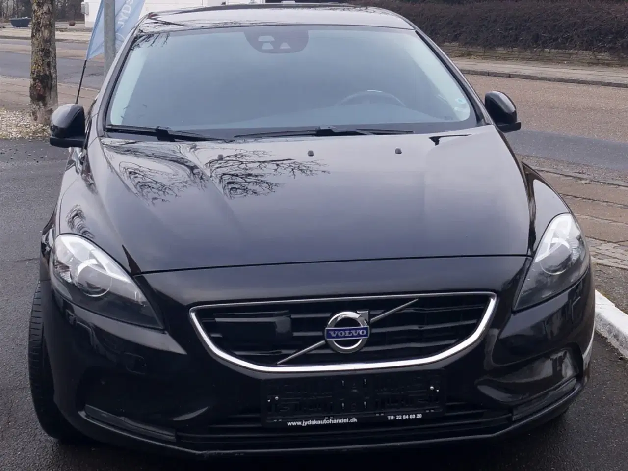 Billede 2 - Volvo V40 2,0 D3 Momentum 150HK 5d Aut.
