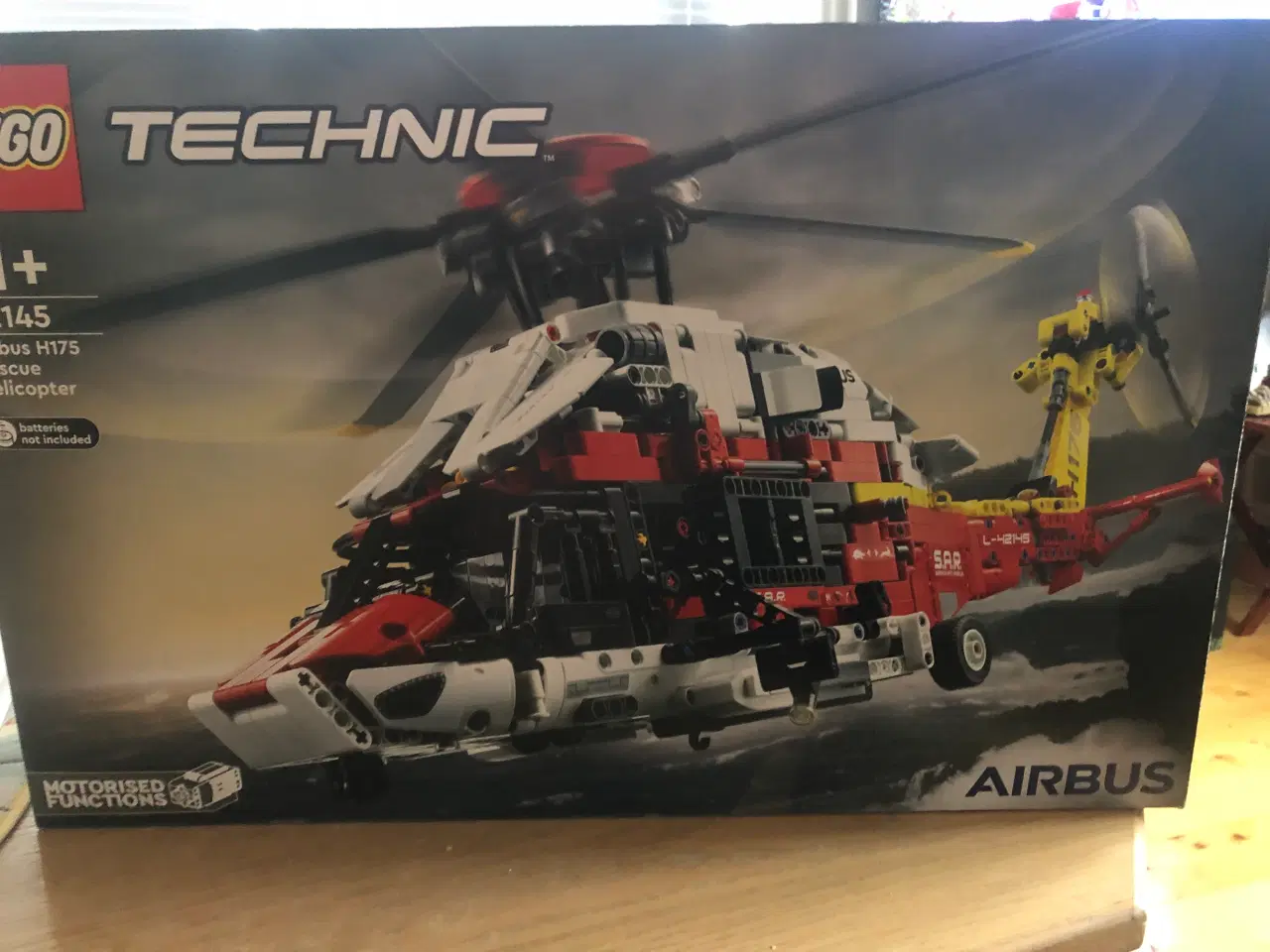 Billede 1 - Lego Technic 42145 Airbus H175