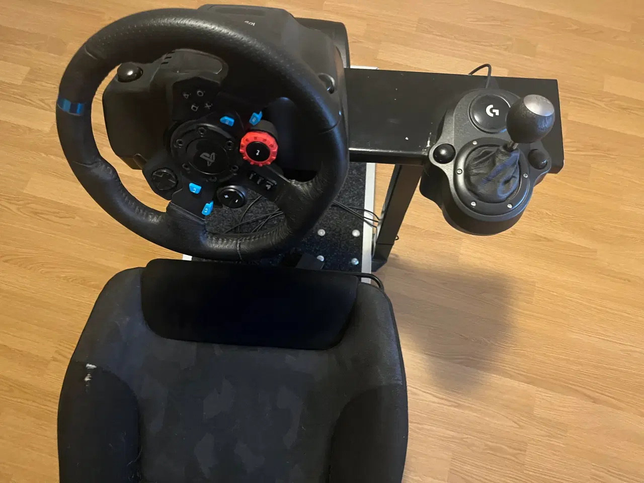 Billede 5 - Gamerstol - specialbygget. Incl. tilbehør