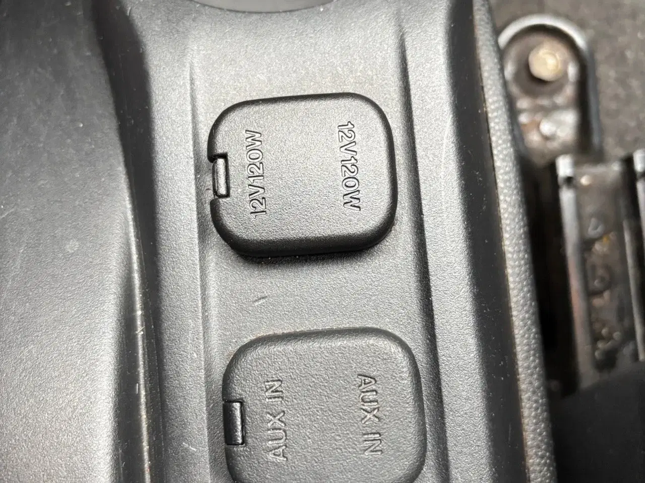 Billede 10 - Mazda 2 1,3 Takara Edition