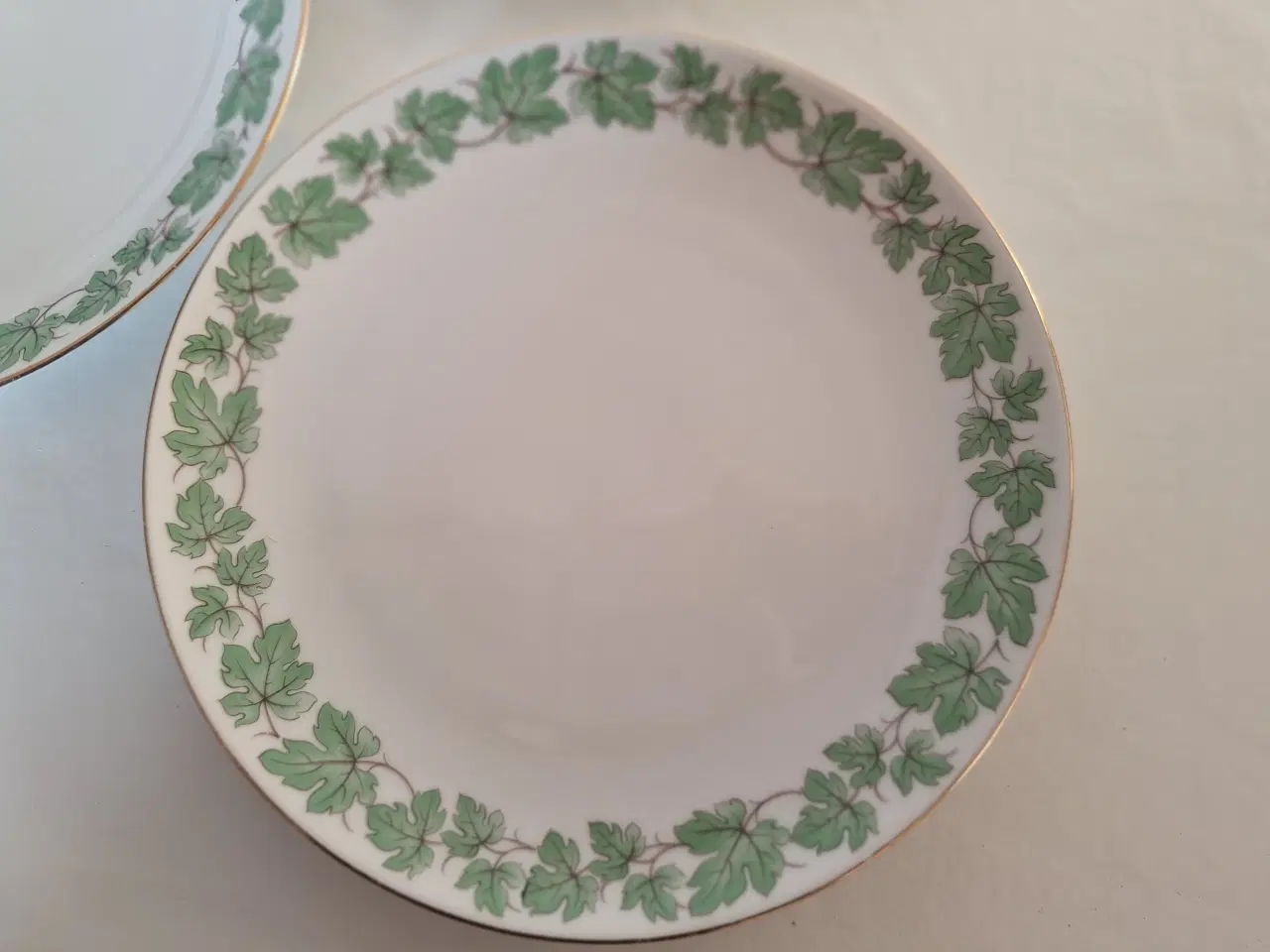 Billede 2 - Tallerkener