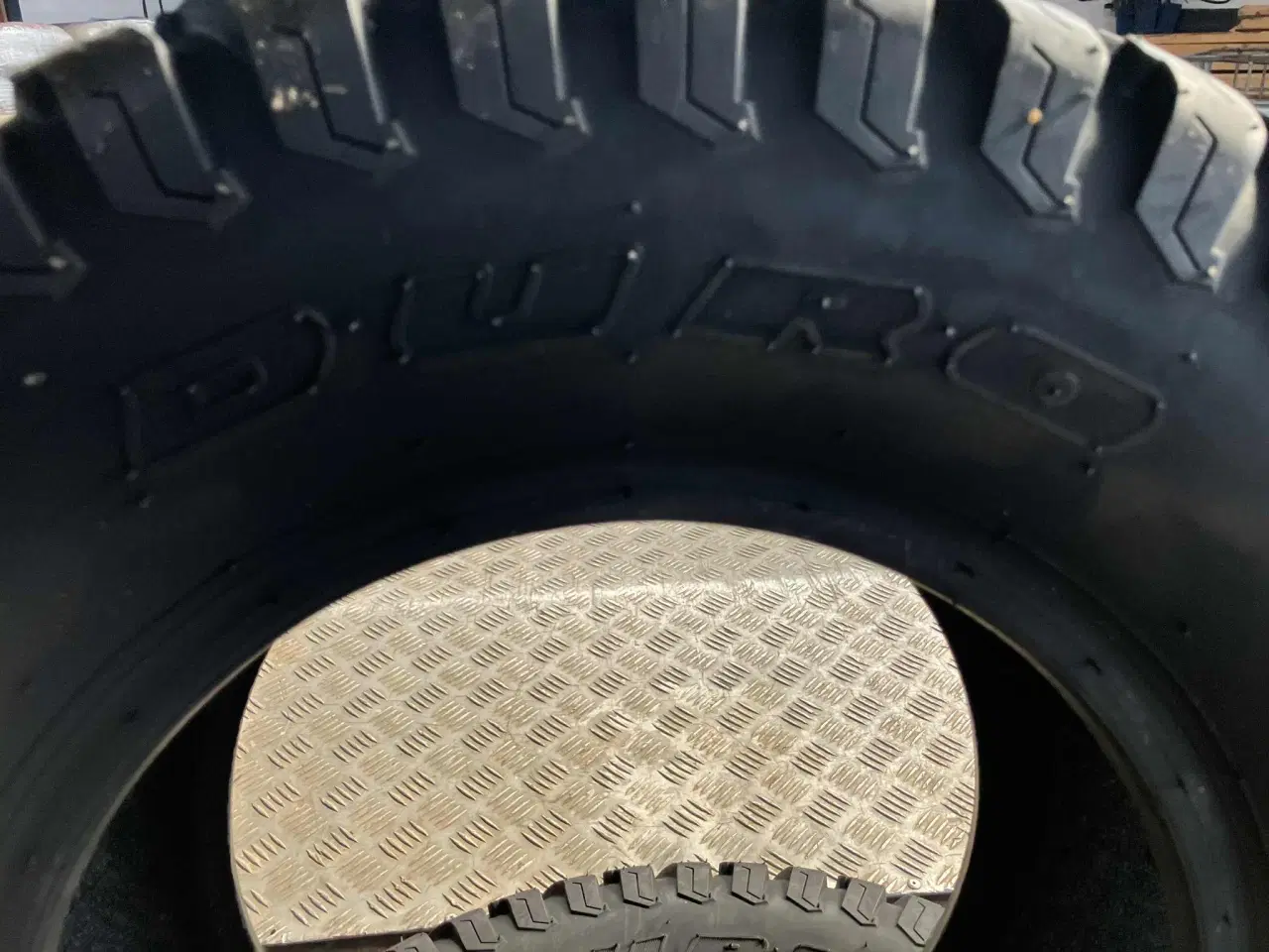 Billede 2 - Duro Di 5005 23x10,50-12 