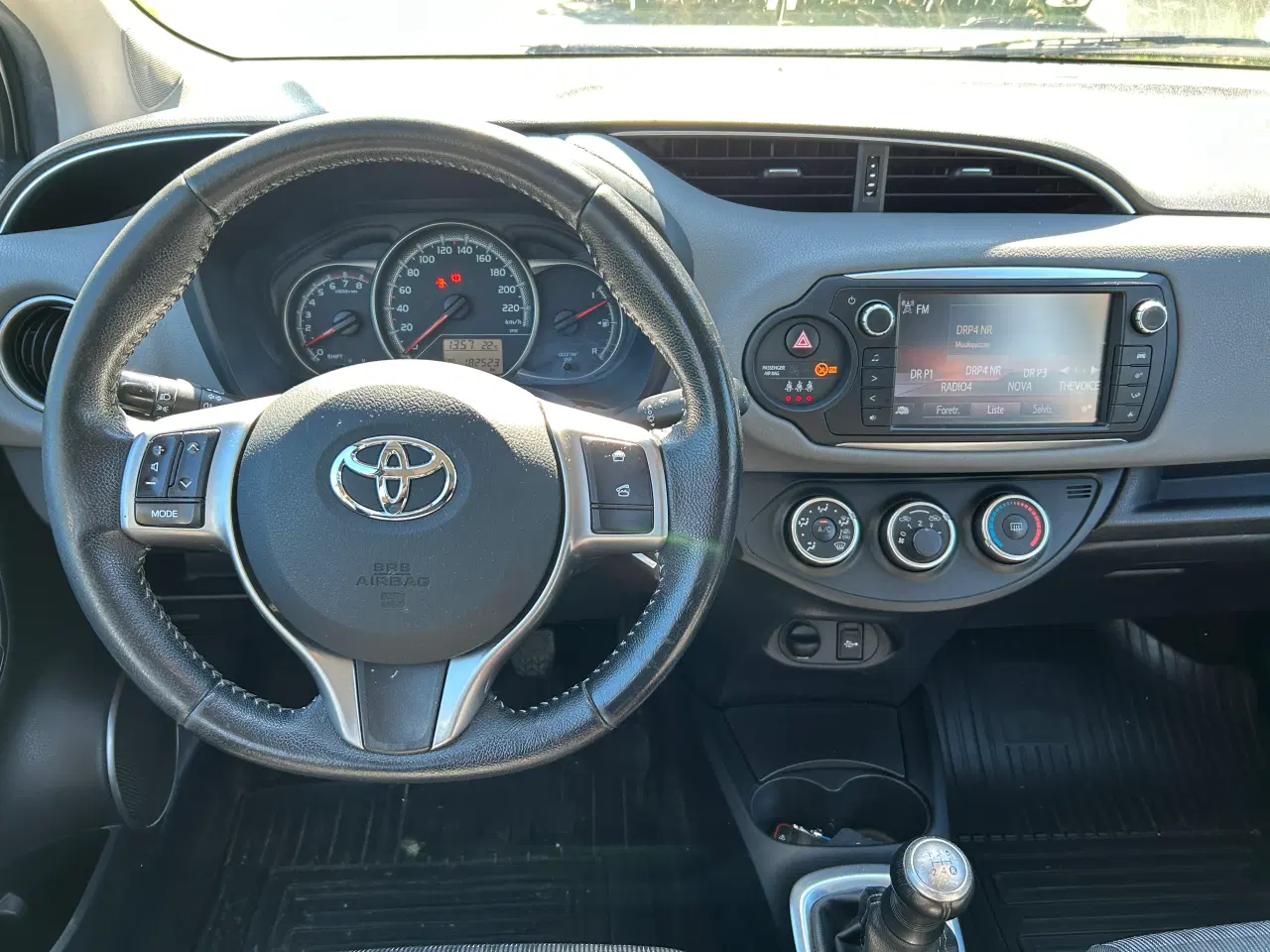 Billede 7 - Toyota Yaris 1.0 VVT-i T2 Benzin