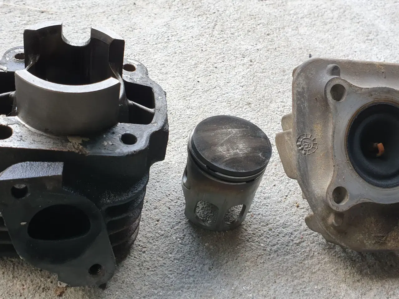 Billede 2 - Aprilia SR 50 cylinderkit