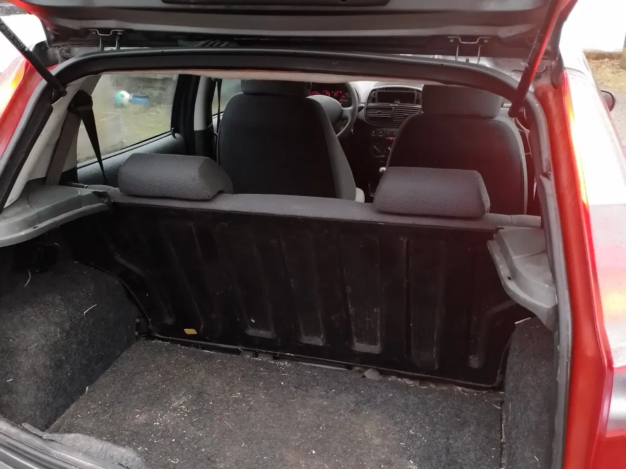 Billede 6 - God begynderbil