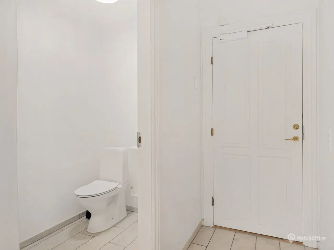 Billede 13 - Flotte kontorlokaler i stueplan