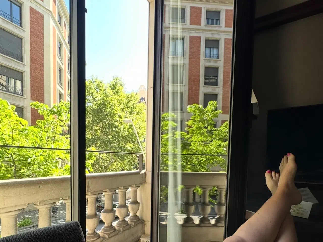 Billede 2 - You can buy more than socks here!