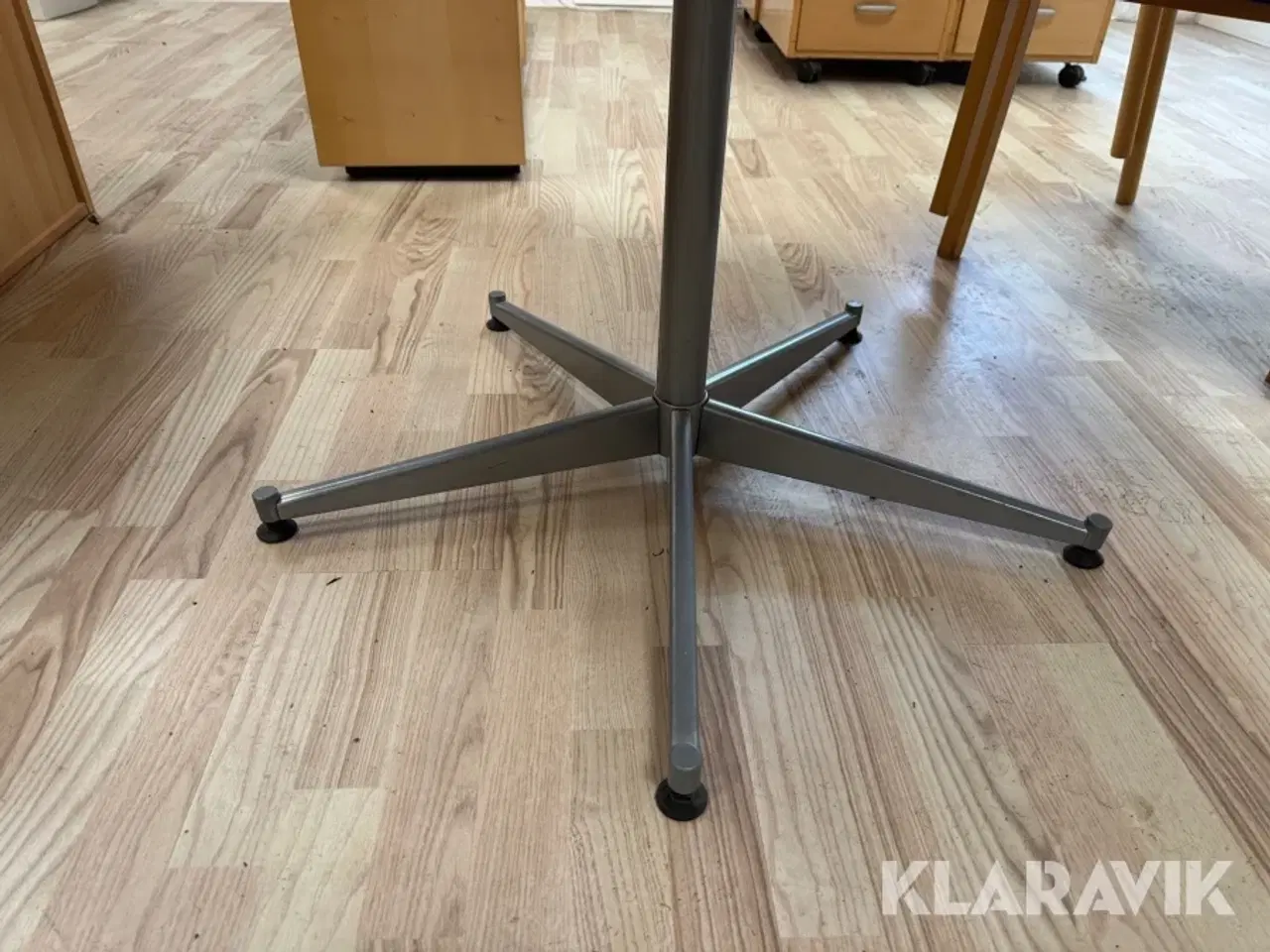 Billede 3 - Bord og stole