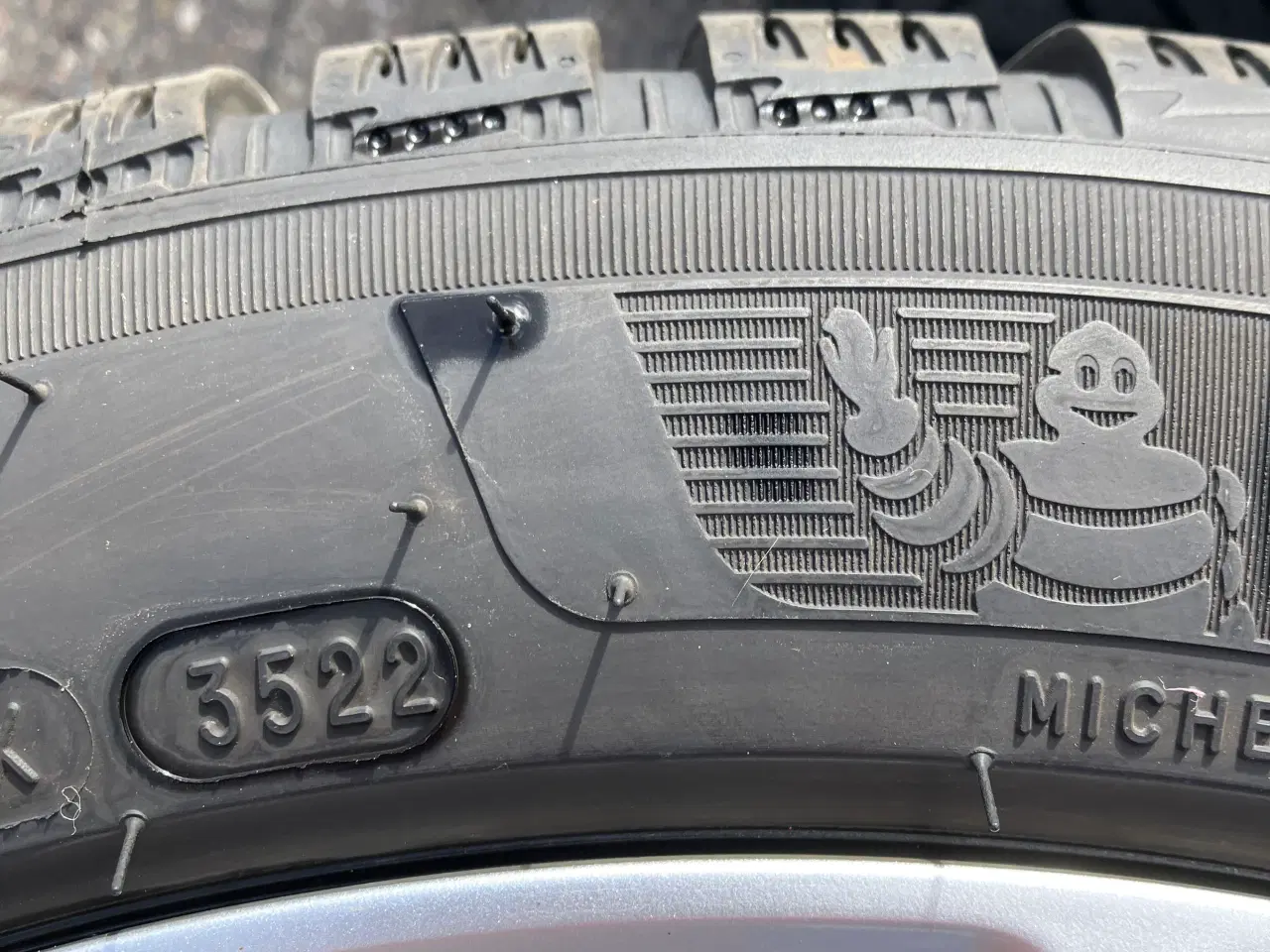 Billede 7 - Honda originale alufælge 17”