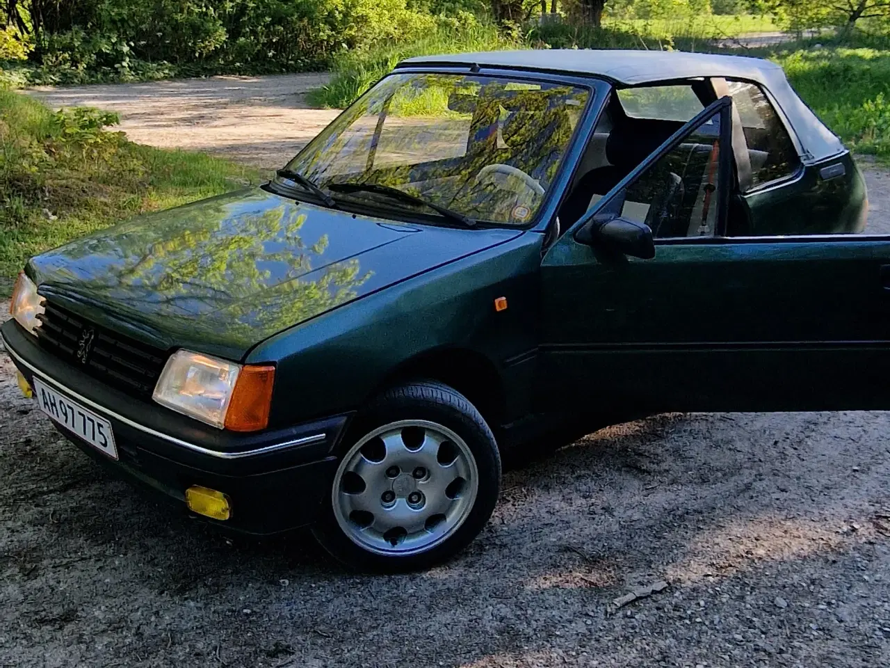 Billede 2 - Peugeot 205 Cabriolet