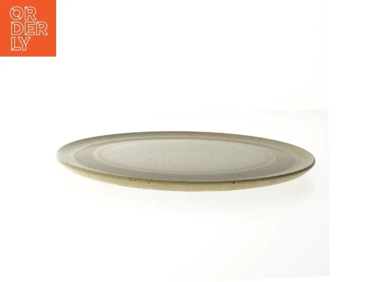 Billede 2 - Rund beige tallerken (str. Ø 26 cm)