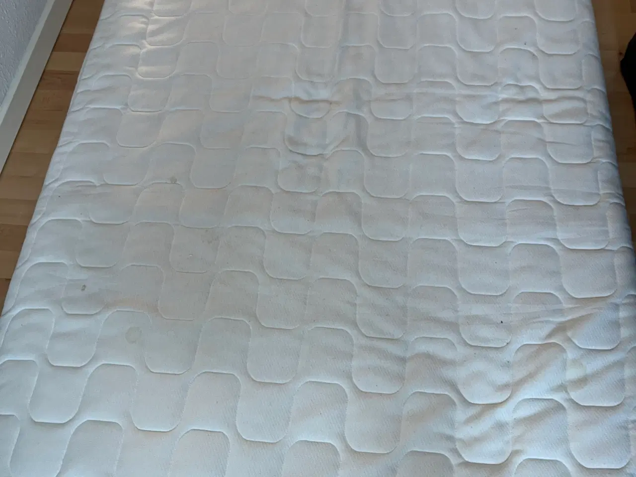 Billede 9 - Sovesofa let brugt.