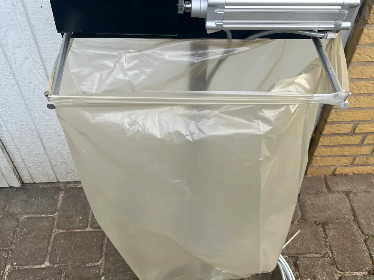 Billede 4 - Dåsepresser 0,33 + 0,5 L dåser 