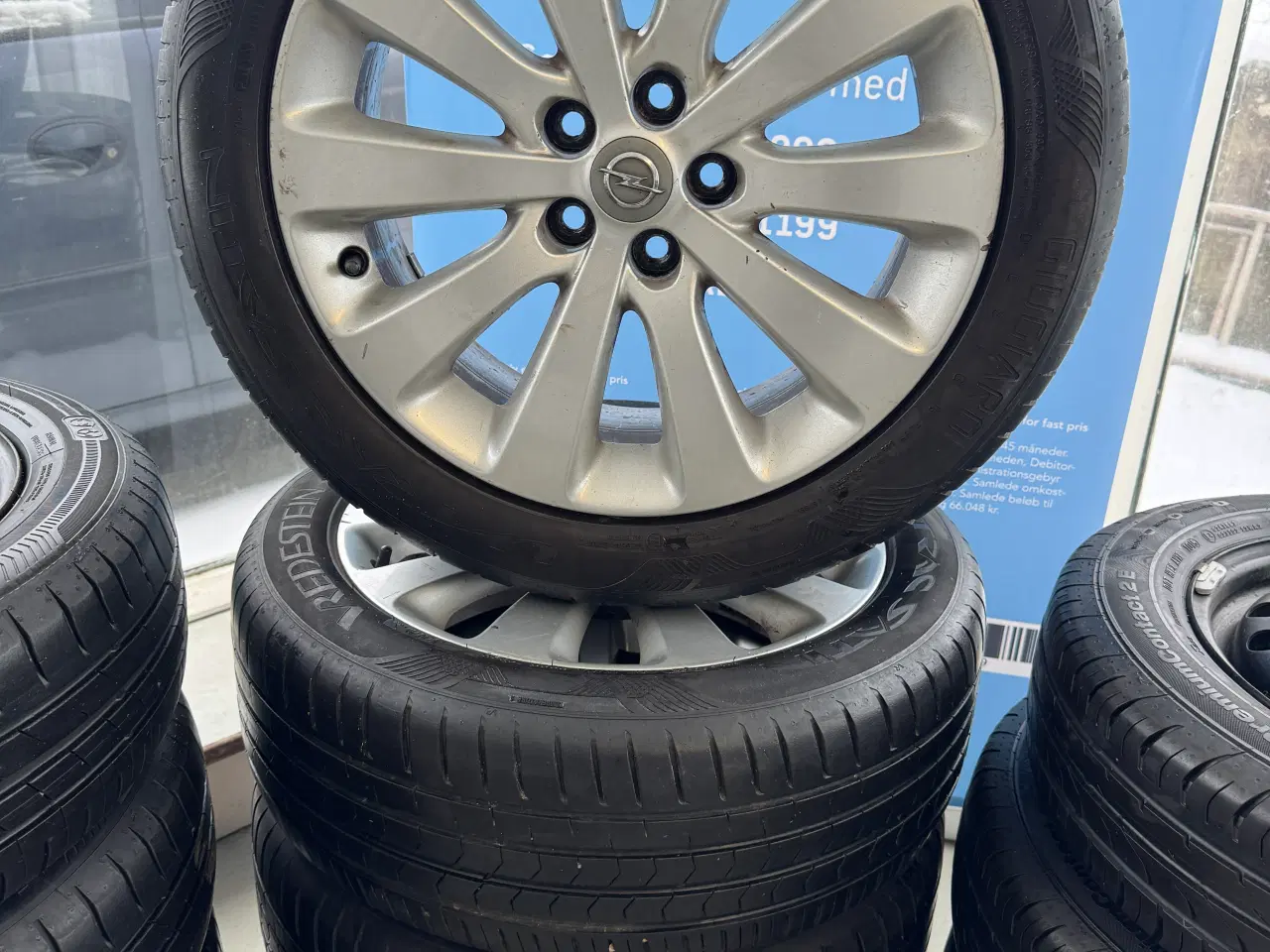 Billede 3 - SommerDæk Opel Astra 17"