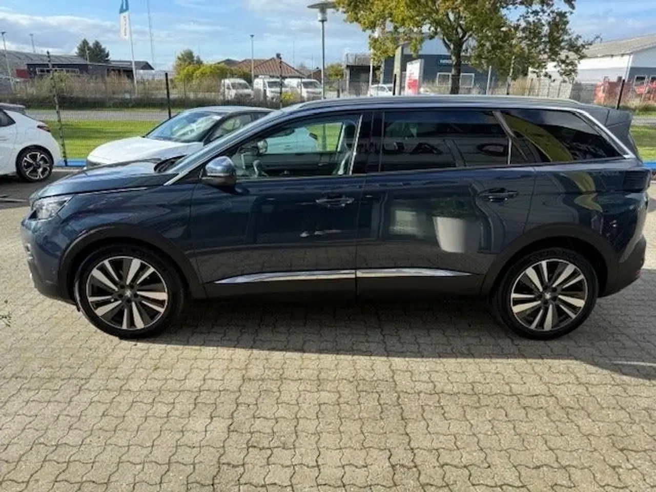 Billede 5 - Peugeot 5008 1,5 BlueHDi 130 Allure Pack 7prs