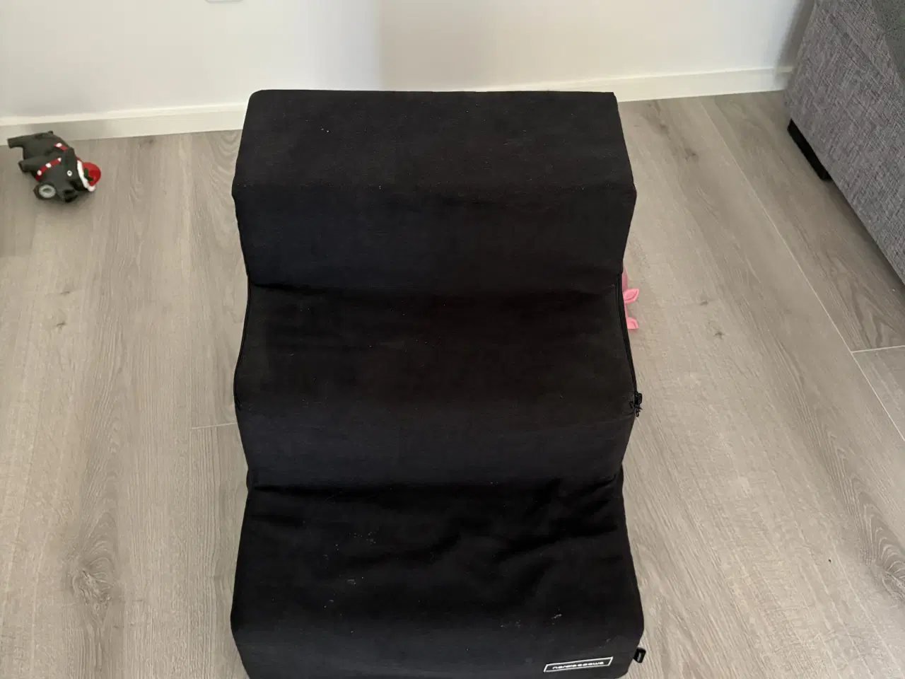 Billede 1 - Hundetrappe i sort