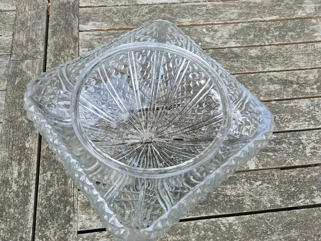 Billede 10 - Smuk plafond med buet glasskærm